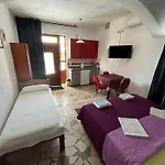 Tesmija Apartment *
