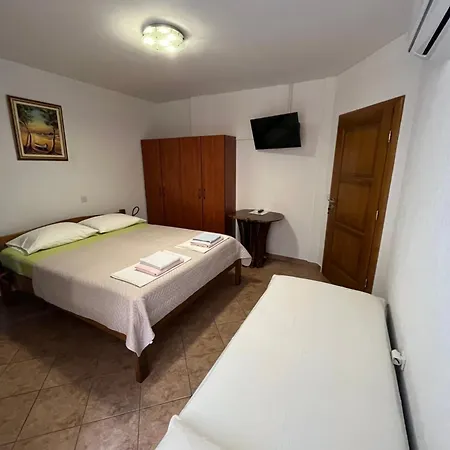 Tesmija * Baška