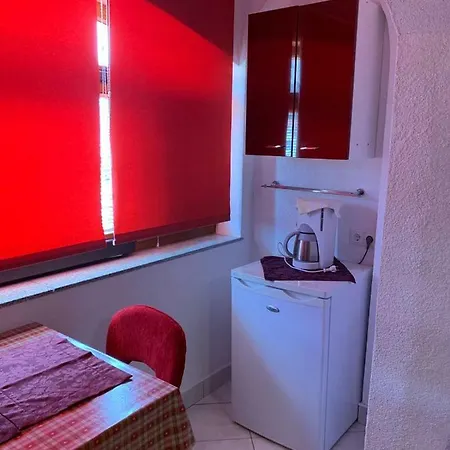 Apartment Tesmija