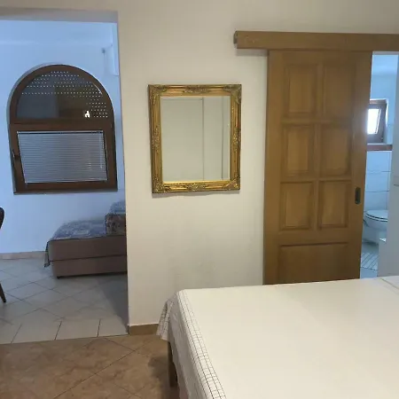 Tesmija * Baška