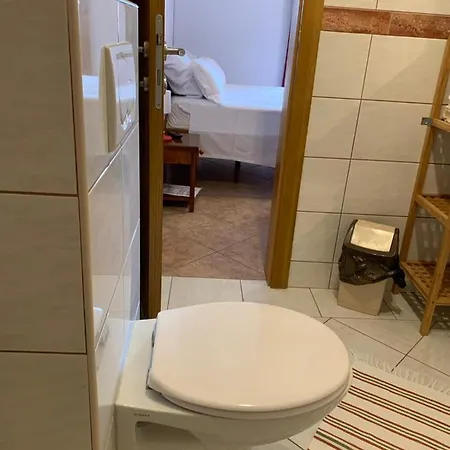 Tesmija * Baška