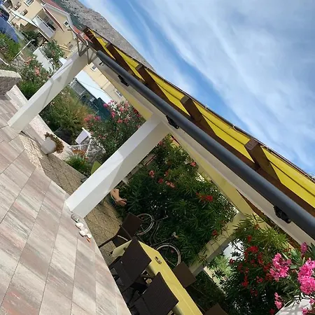 Tesmija *